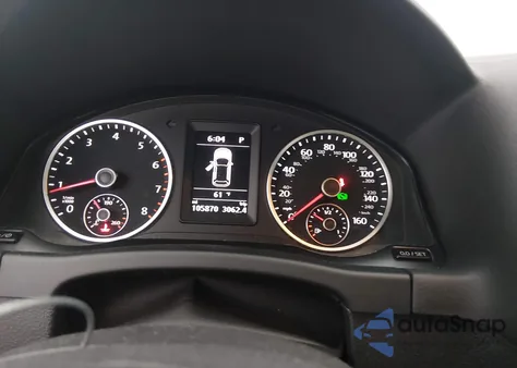 2017 Volkswagen Tiguan 2.0T Wolfsburg Edition z USA, uszkodzony, nr VIN WVGSV7AXXHW500864